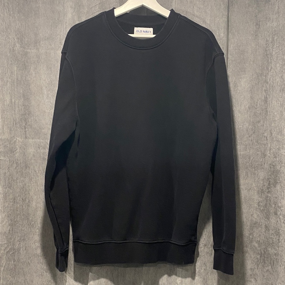Old Navy Men's Black Crewneck Sweater